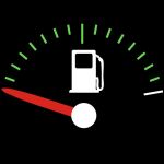 ¿Es cierto que pueden ponerte una multa por quedarte sin gasolina en mitad de la carretera?