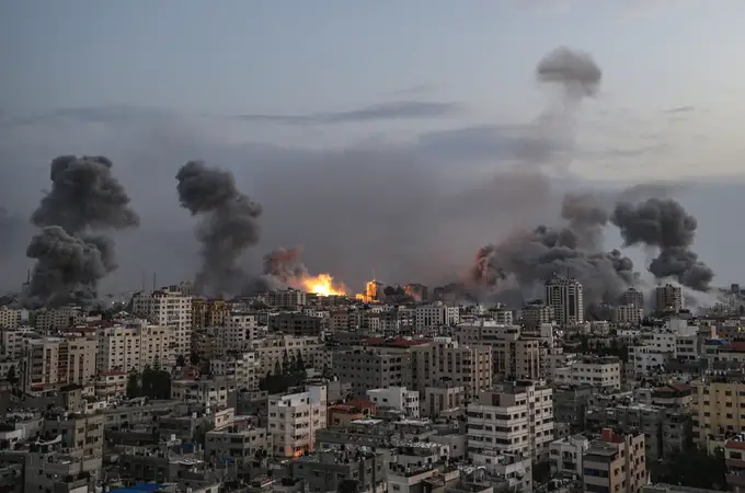 Israel concentra tropas para una incursión terrestre en Gaza