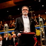 Gregg Semenza tras recibir el premio Nobel en Konserthuset, Estocolmo, el 10 de diciembre de 2019.