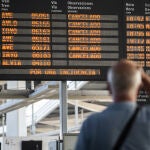 MADRID.-Renfe reinicia la circulación en la línea de AVE Madrid-Valencia-Alicante-Murcia, afectada ayer por varias incidencias