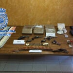La Policía Nacional desarticula un grupo criminal dedicado a la distribución de droga en vehículos “caleteados” e incauta cerca de 14 kilos de cocaína