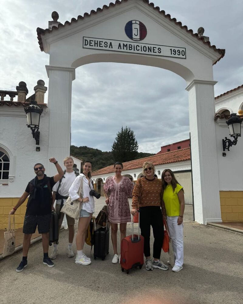 Algunos de los invitados de Jesulín de Ubrique y María José Campanario en Ambiciones