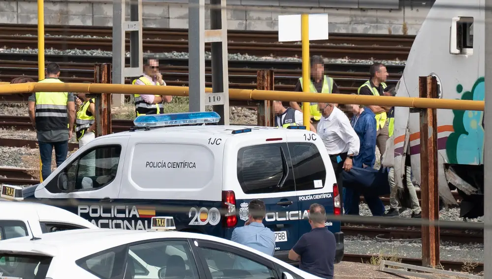 La Policía científica constata que el cuerpo hallado entre los vagones de un tren en Sevilla es el de Álvaro Prieto