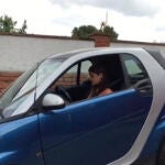 'Miri' arrasa en TikTok con su desastroso debut al volante: "Esto no funciona, se me cae hacia delante"