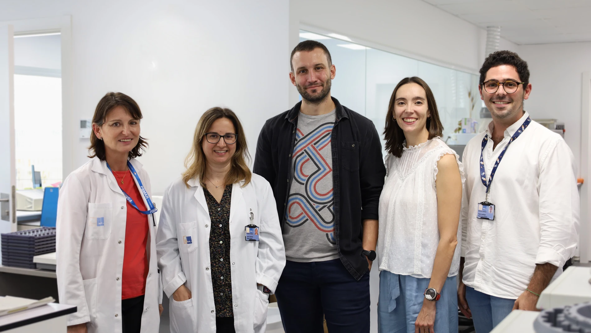 De izquierda a derecha: Dra. Mar Vernet, Dra. Laura Comerma, Joan Gibert, Dra. Mònica González-Farré y Dr. Pablo Santiago.