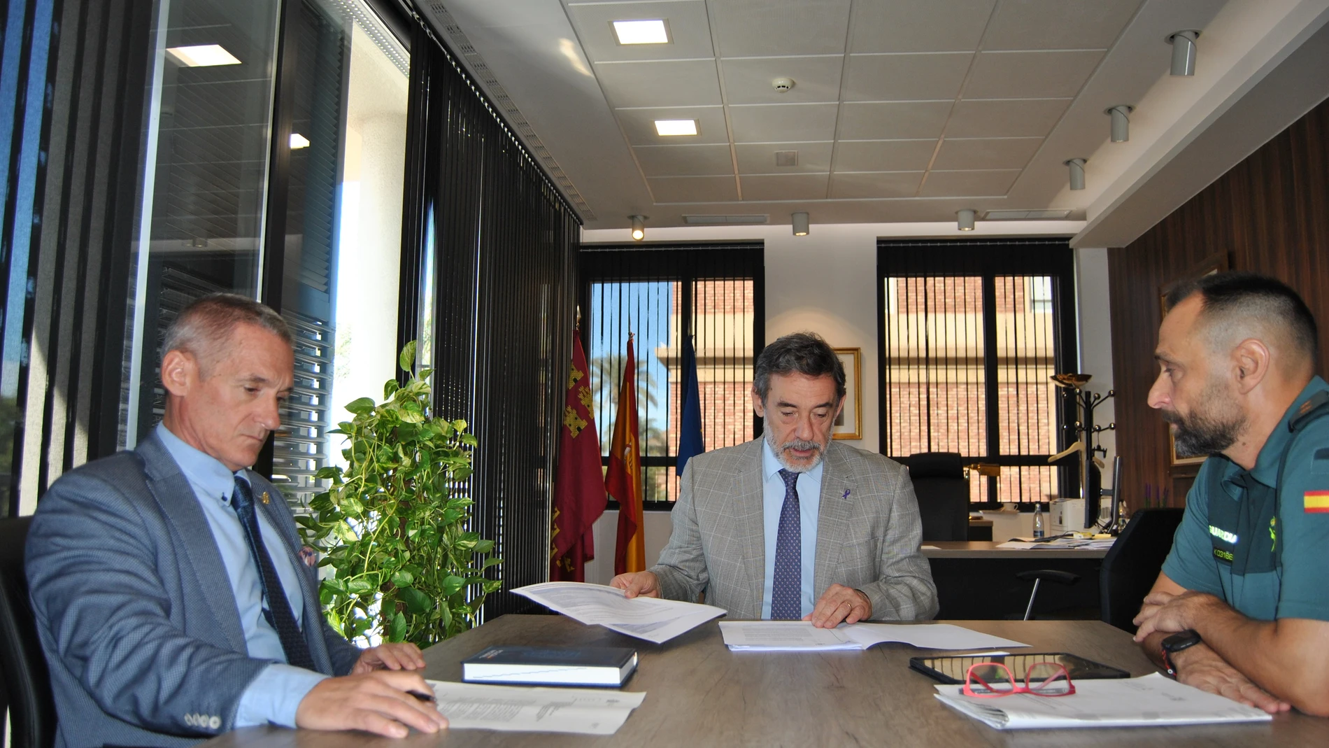 MURCIA.-Murcia reforzará los dispositivos de seguridad en puntos sensibles y aumentará las medidas antiterroristas