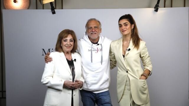 Presentación de la película 'Mi otro Jon'. Carmen Maura, Paco Arango y Olivia Molina.