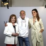 Presentación de la película 'Mi otro Jon'. Carmen Maura, Paco Arango y Olivia Molina.