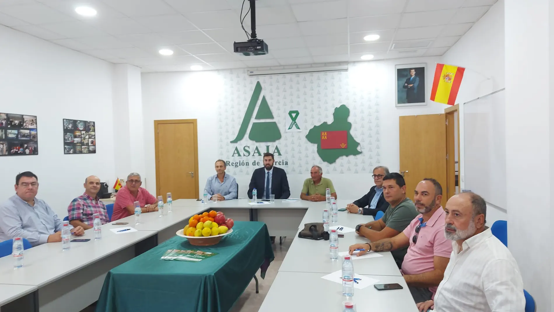 Reunión entre la Junta directiva de Asaja Murcia con el Vicepresidente del Gobierno Regional, José Ángel Antelo