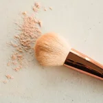 Brochas limpias, maquillaje perfecto: la clave para una aplicación de maquillaje impecable