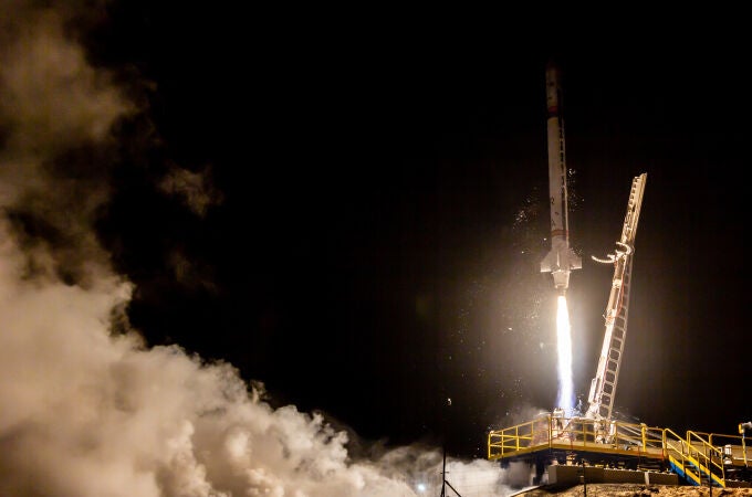 Lanzamiento del cohete MIURA-1.