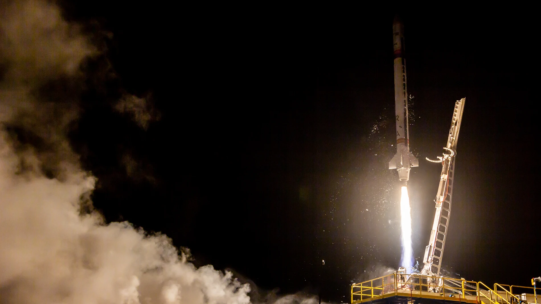Lanzamiento del cohete MIURA-1.