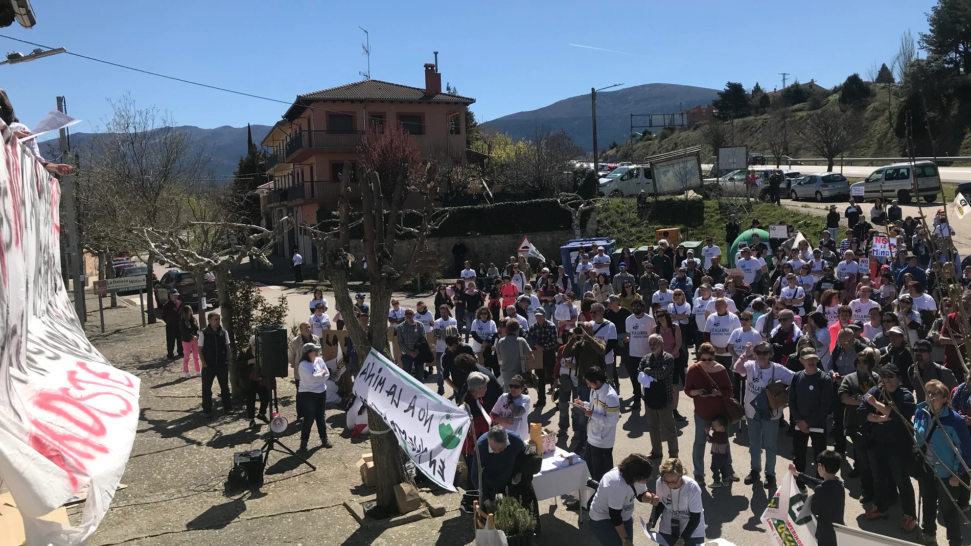 Concentración contra la mina en la provincia segoviana