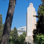 El monolito inaugurado en 1947 se encuentra en el centro histórico de Palma de Mallorca