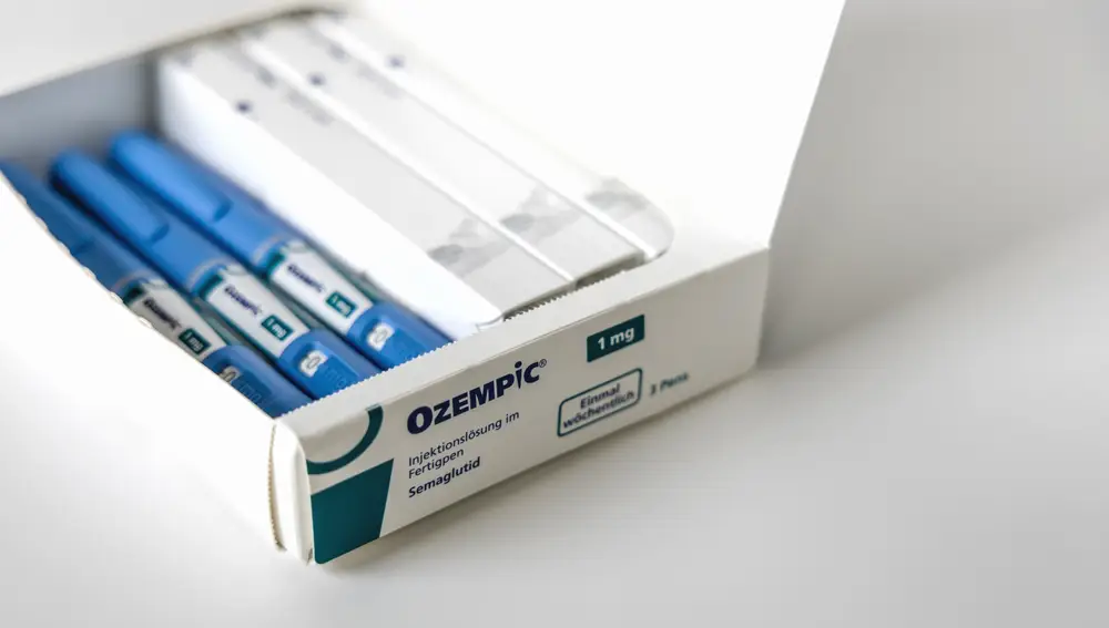 Bolígrafo inyectable de insulina Ozempic o bolígrafo con cartucho de insulina para diabéticos.