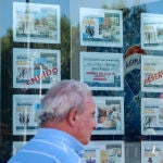 MADRID.-La firma de hipotecas en la Comunidad de Madrid continúa en negativo en agosto con una caída del 31,4% interanual