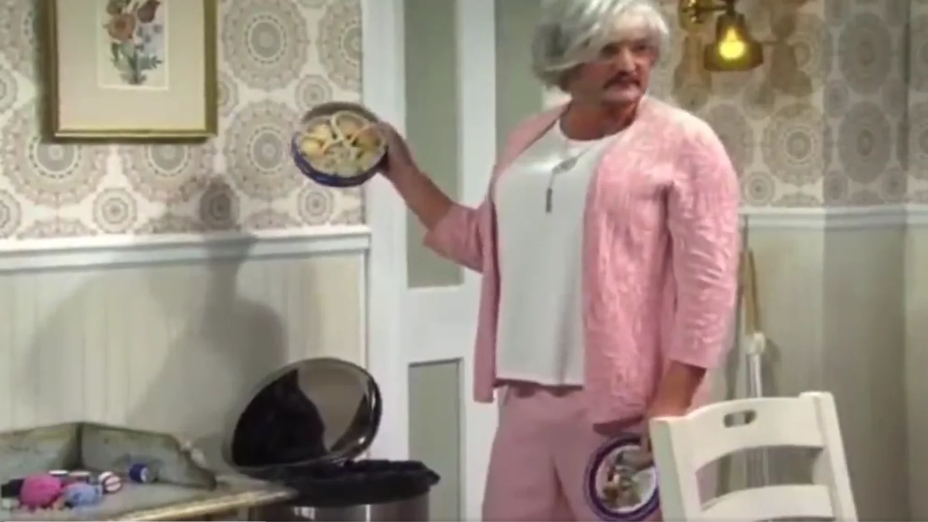 La escena de Pedro Pascal que conecta don todos los hogares
