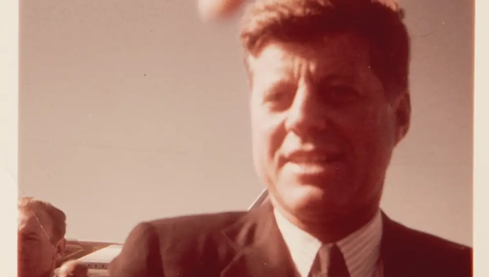 Otro de los retratos de Kennedy poco antes de ser asesinado