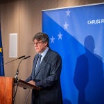 Puigdemont reivindica la declaración de independencia: "No hemos renunciado ni renunciaremos"