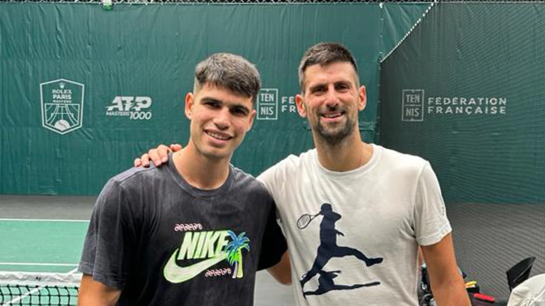 Carlos Alcaraz y Novak Djokovic, en un entrenamiento reciente