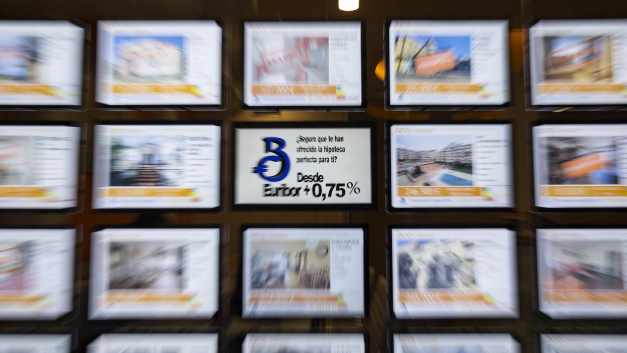 Canarias lidera el repunte hipotecario: las hipotecas sobre vivienda crecen un 39,9% en junio y el capital prestado se dispara un 65%