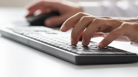 Mantén tu teclado impecable con estos consejos de limpieza