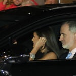 La Reina Letizia llegando a la fiesta de la Princesa Leonor.