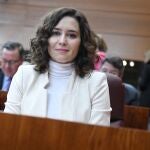 MADRID.-Ayuso culpa a Sánchez de "vender la democracia" tras el acuerdo del PSOE y ERC: "Es un peligro para España"
