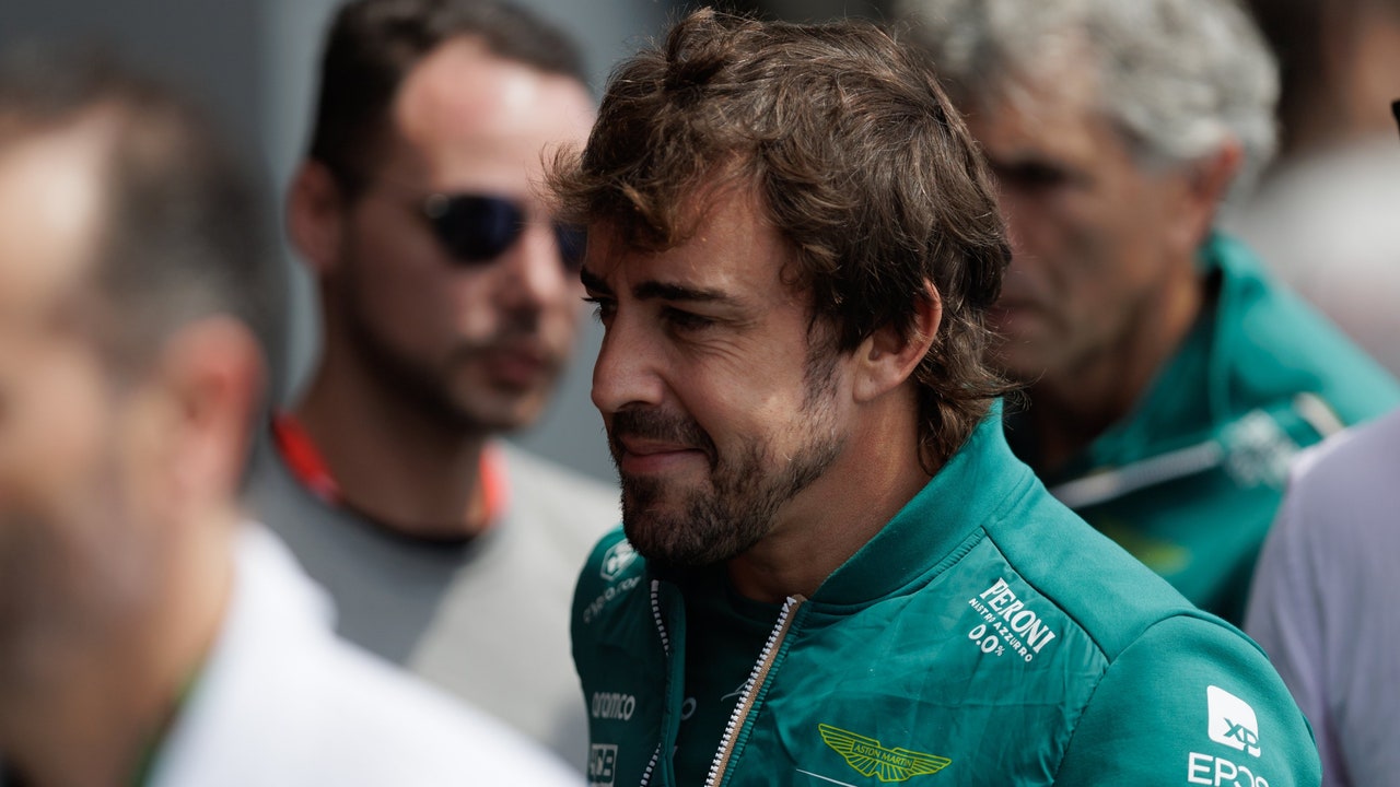 La grave acusación del jefe de Red Bull contra Fernando Alonso por los  rumores de su fichaje