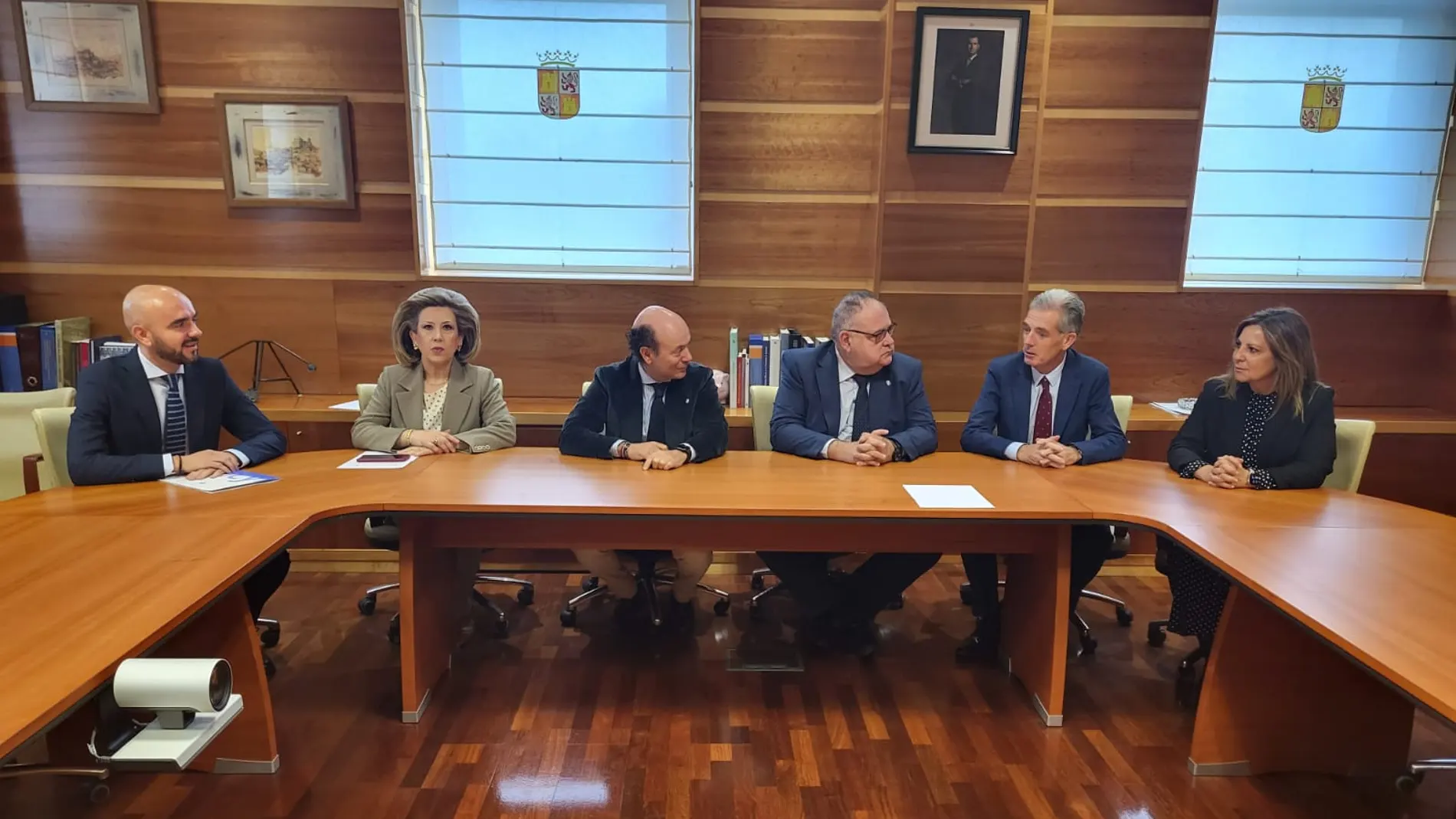 Reunión para analizar las inversiones sanitarias en Ávila