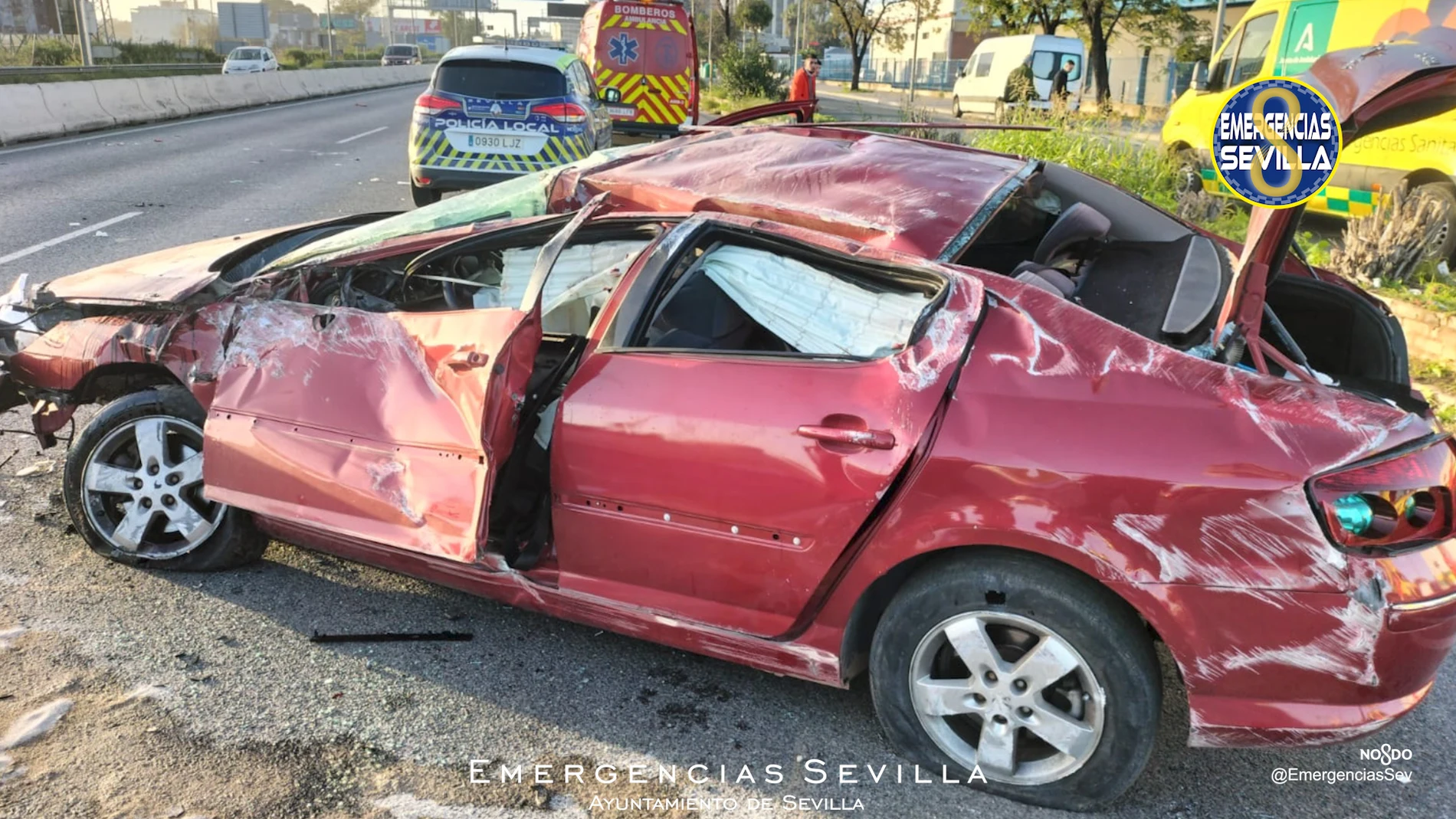 Heridos seis jóvenes en un accidente de tráfico en Ronda Urbana Norte de Sevilla