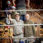 José María Bermúdez de Castro (D) y Eudald Carbonell (I), autores del libro ‘Homo Antecessor’