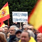 Concentración en contra de la amnistía organizada por Sociedad Civil Burgalesa