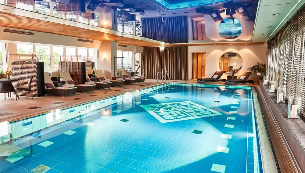La espectacular piscina del hotel en el que se hospeda Kane