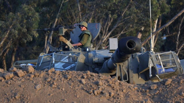 Israeli army on the Gaza border