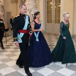 Spanish King Felipe VI with Queen Letizia and Danish Queen Margrethe II arrive for a State Banquet at Christiansborg Castle in Copenhagen, Denmark, 06 November 2023. 