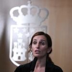 Mónica García califica de "asedio" la manifestación en Ferraz 