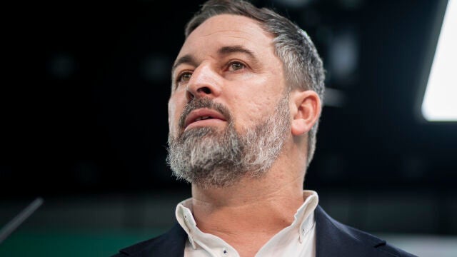 Abascal ofrece una rueda de prensa en el marco de las acciones del partido contra los pactos de investidura 