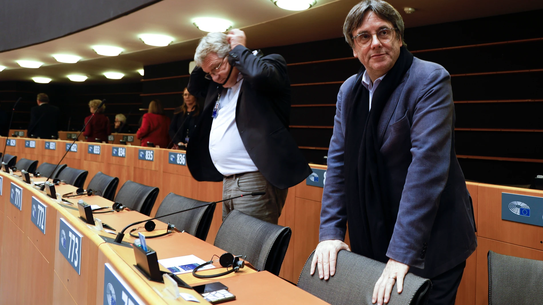 Catalan leader and Member of European Parliament Carles Puigdemont, right, attends a plenary session at the European Parliament in Brussels, Wednesday, Nov. 8, 2023. (AP Photo/Omar Havana)