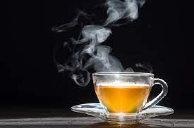 Taza de té caliente