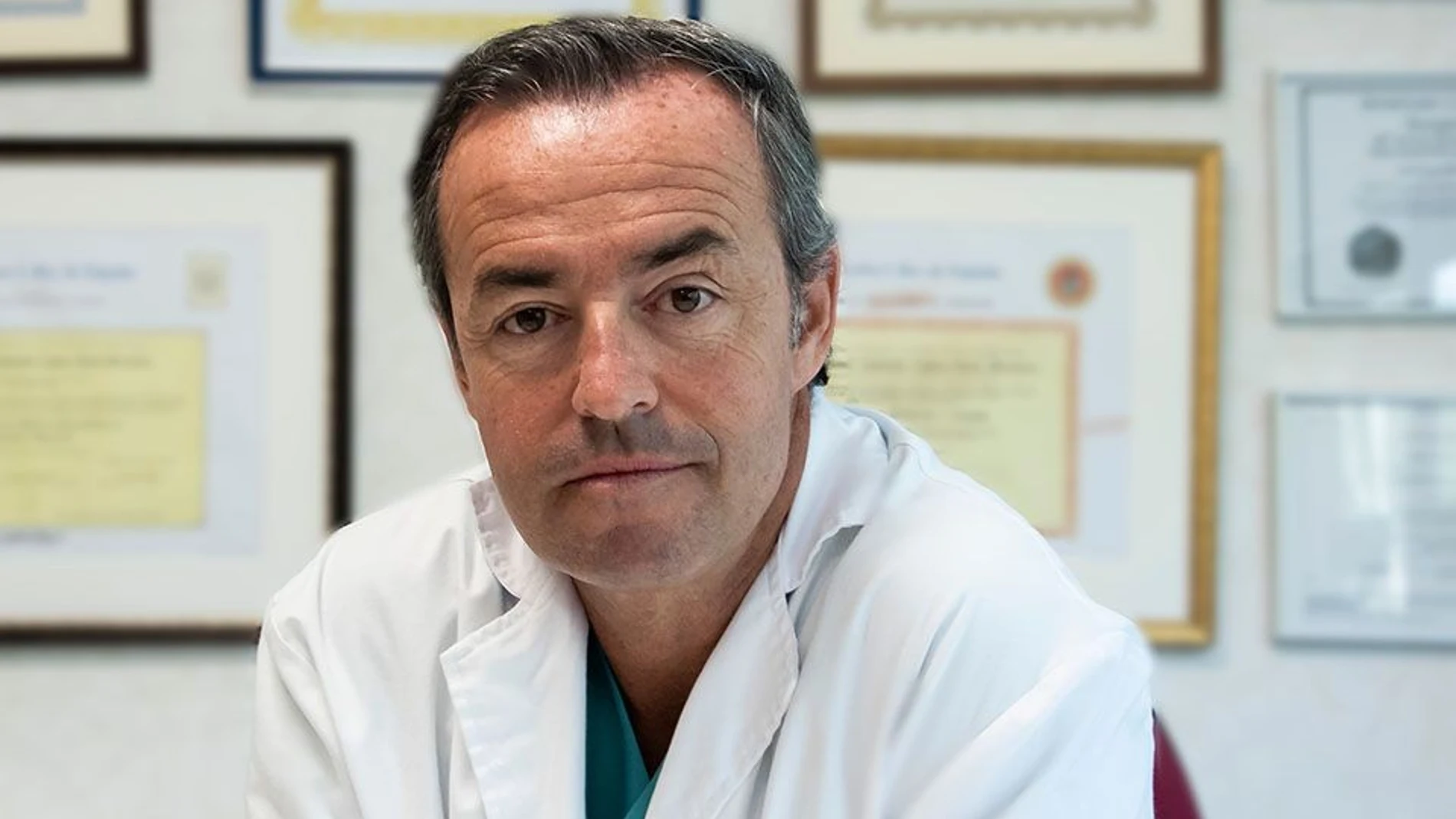 DR. Gontrand López Nava MD, PhD, FASGE Director de Endoscopia Bariátrica del Hospital Universitario Madrid Sanchinarro.