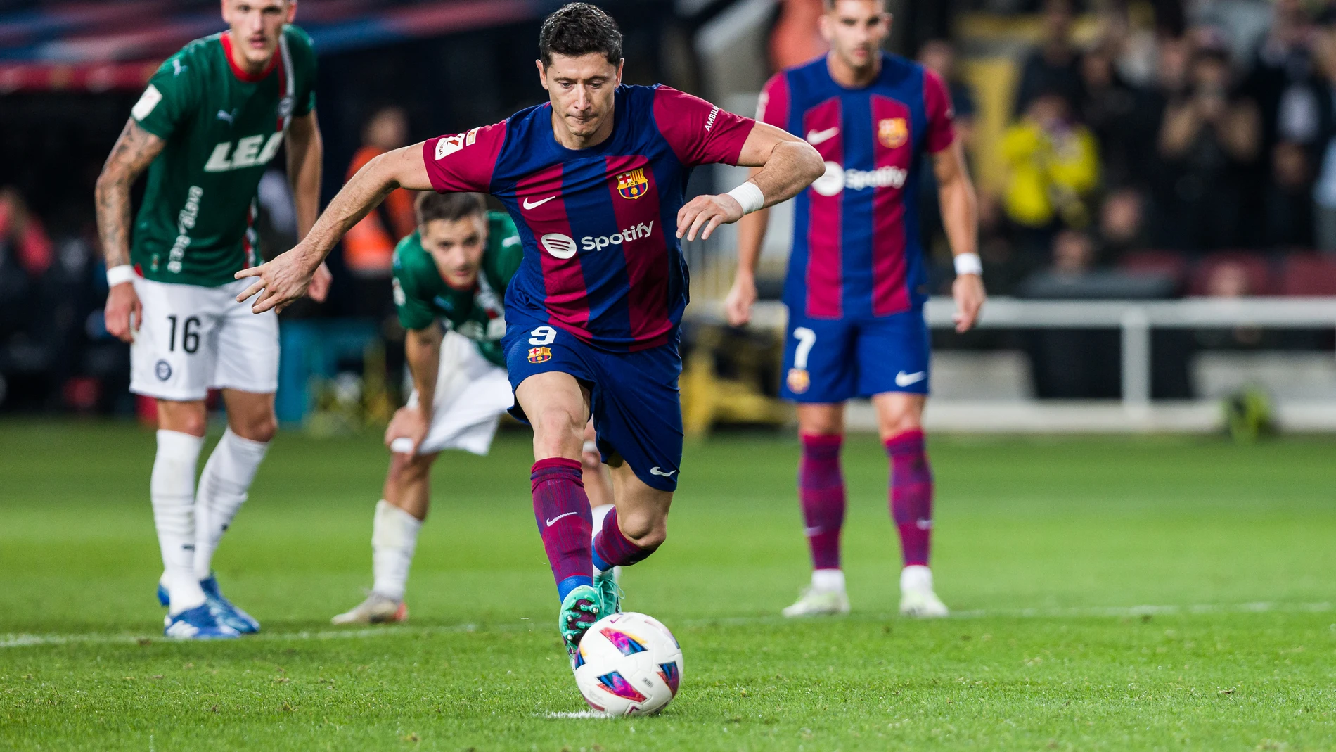 Robert Lewandowski of FC Barcelona in action during the Spanish league, La Liga EA Sports, football match played between FC Barcelona and Deportivo Alaves at Estadi Olimpic on November 12, 2023 in Barcelona, Spain.AFP7 12/11/2023 ONLY FOR USE IN SPAIN