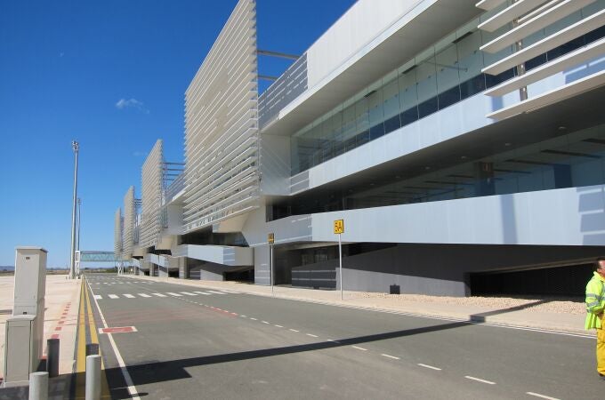 MURCIA.-El Aeropuerto de la Región registra cerca de 825.000 viajeros hasta octubre, un 4,8% más que en el mismo periodo de 2022