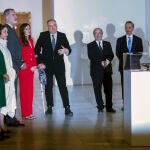 Los Reyes inauguran la exposición "Picasso 1906. La gran transformación"