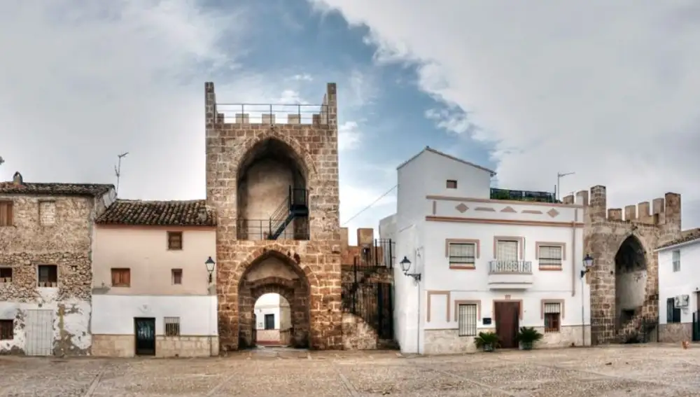 Imagen del castillo de Buñol en pleno casco antiguo de la ciudad