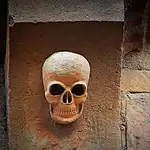 Calavera en las Casa de las Muertes en Salamanca