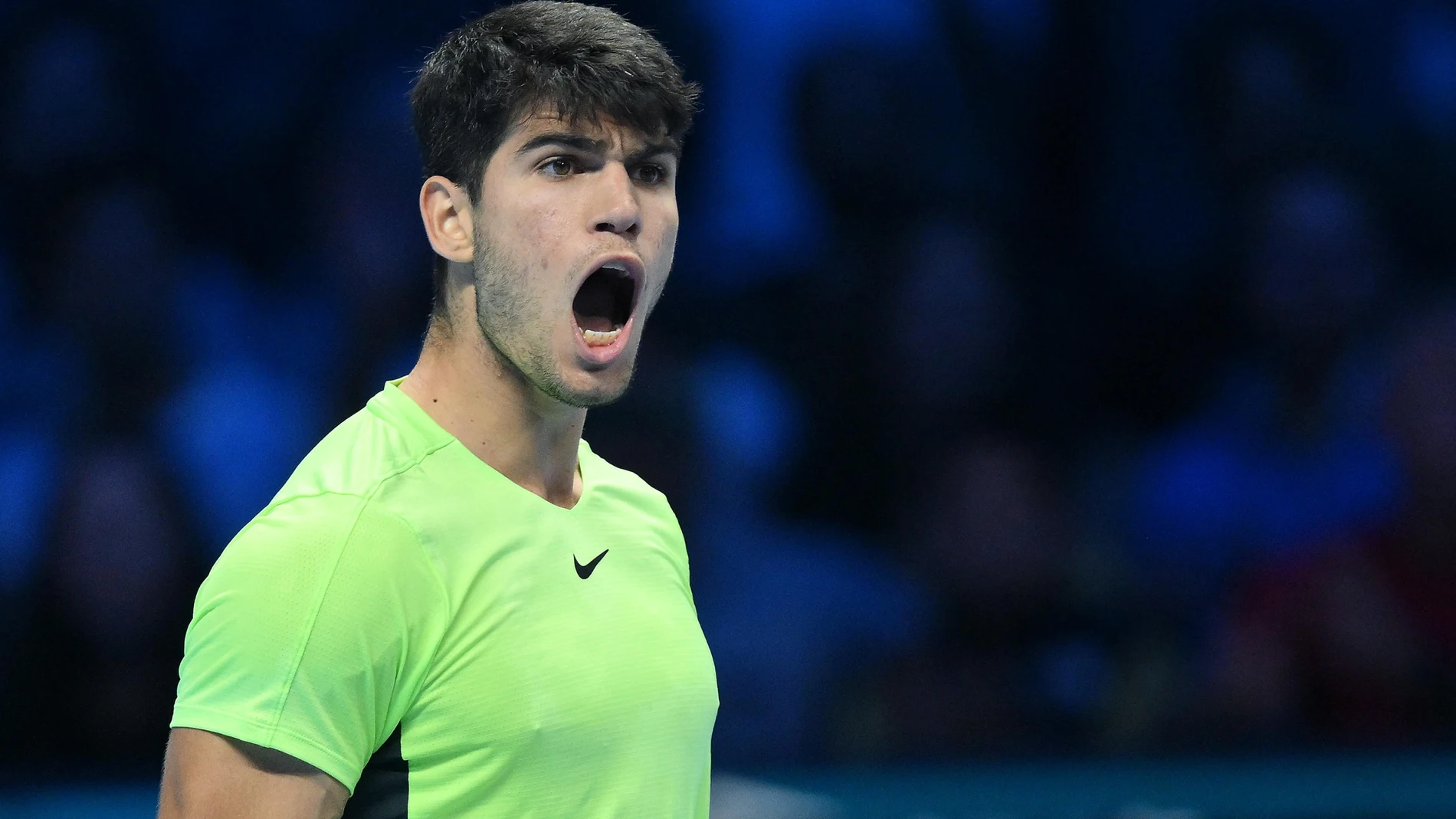Turin (Italy), 17/11/2023.- Carlos Alcaraz of Spain celebrates a point during the match against Daniil Medvedev of Russia at the Nitto ATP Finals tennis tournament in Turin, Italy, 17 November 2023. (Tenis, Italia, Rusia, España) EFE/EPA/Alessandro Di Marco 