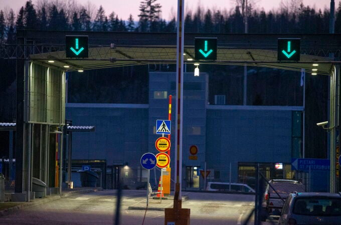 Paso fronterizo entre Finlandia y Rusia en Nuijamaa (Laponia)