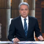 Vicente Vallés dirige y presenta Antena 3 Noticias 2