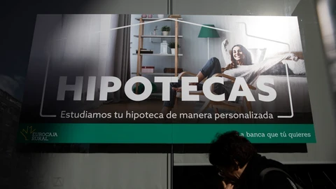 Cartel de hipotecas de una entidad bancaria.